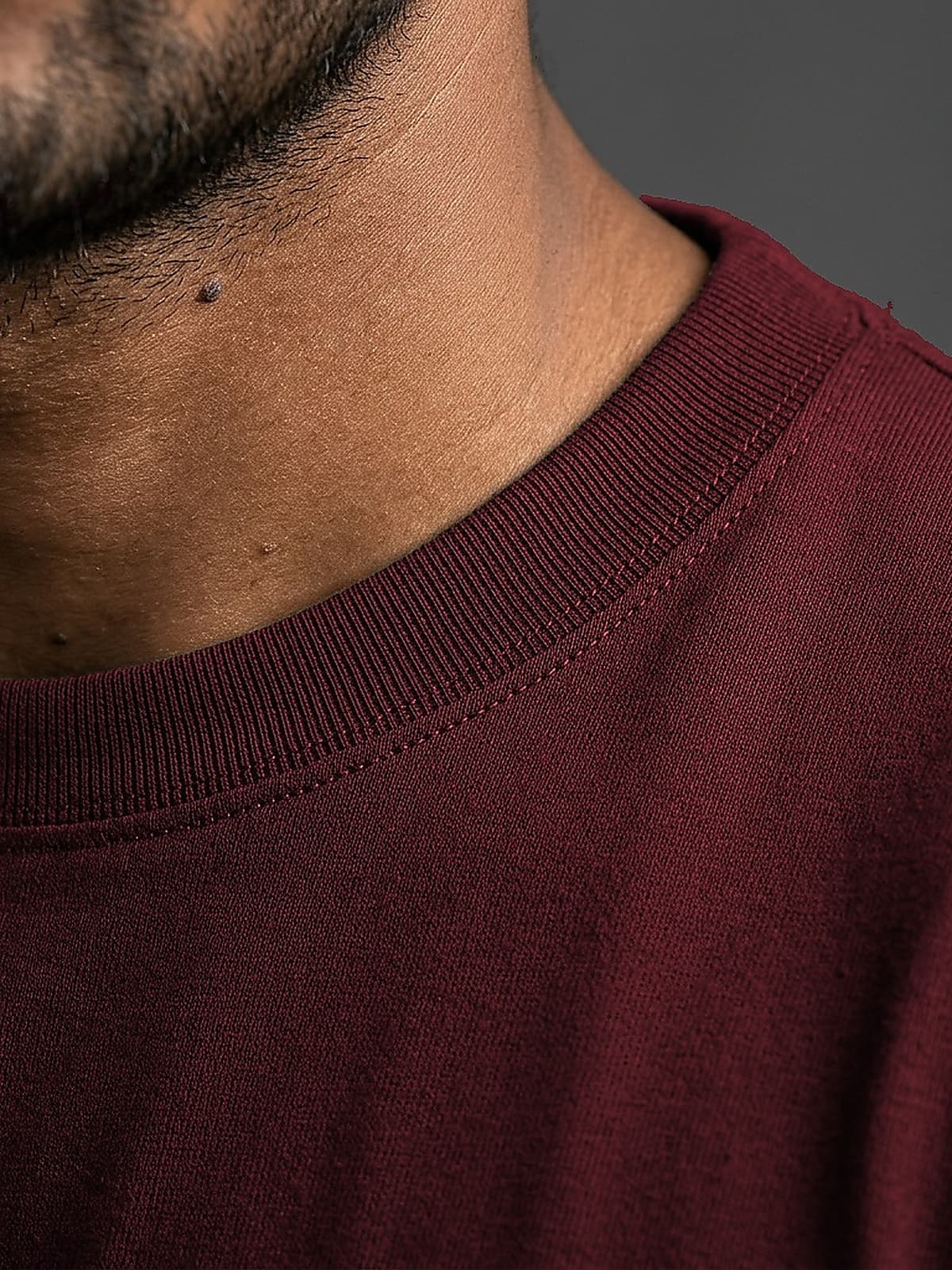 The 180 GSM Essential Tee - Neck & Collar View