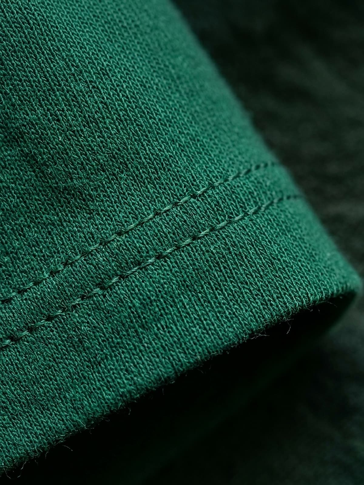 The 180 GSM Essential Tee - Bottom Seam View